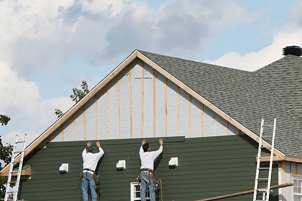 Professional Siding Installation technician working in Maplewood, OH